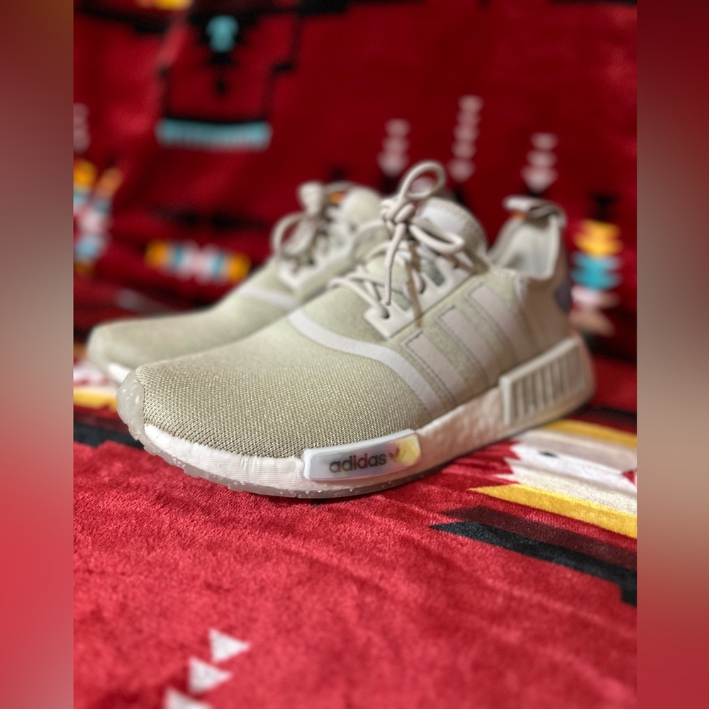 Adidas NMD_R1 Women’s